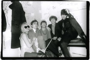 Debbie Harry and Blondie 1977 ny.jpg